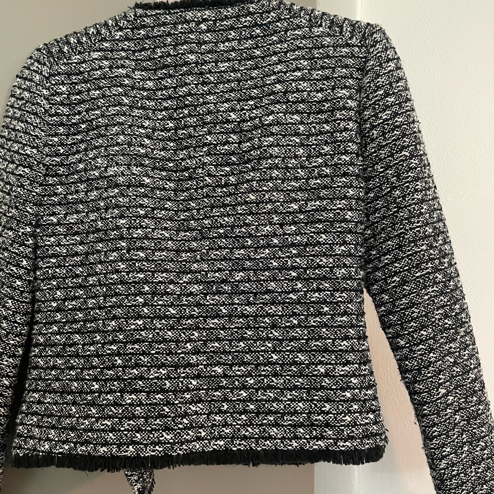 Cropped Tweed Jacket - Picture 5 of 6